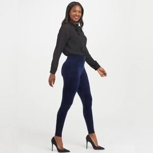 Spanx Velvet Leggings in Lapis Night in Medium